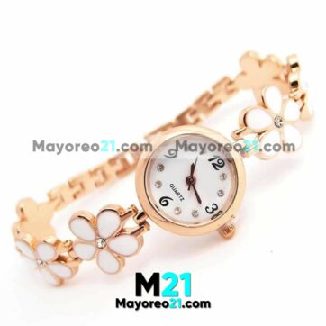 Reloj Dorada con Numeros Diamantes y Flores Blancas Extensible Metal Con Caratula Rose Gold proveedores directos de fabrica R4462