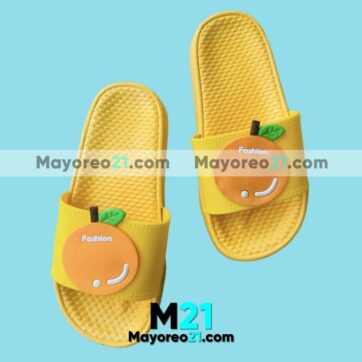 ZM00049 Sandalia De Moda Baño Casual Infantil Color Amarillo Zapatos a Mayoreo